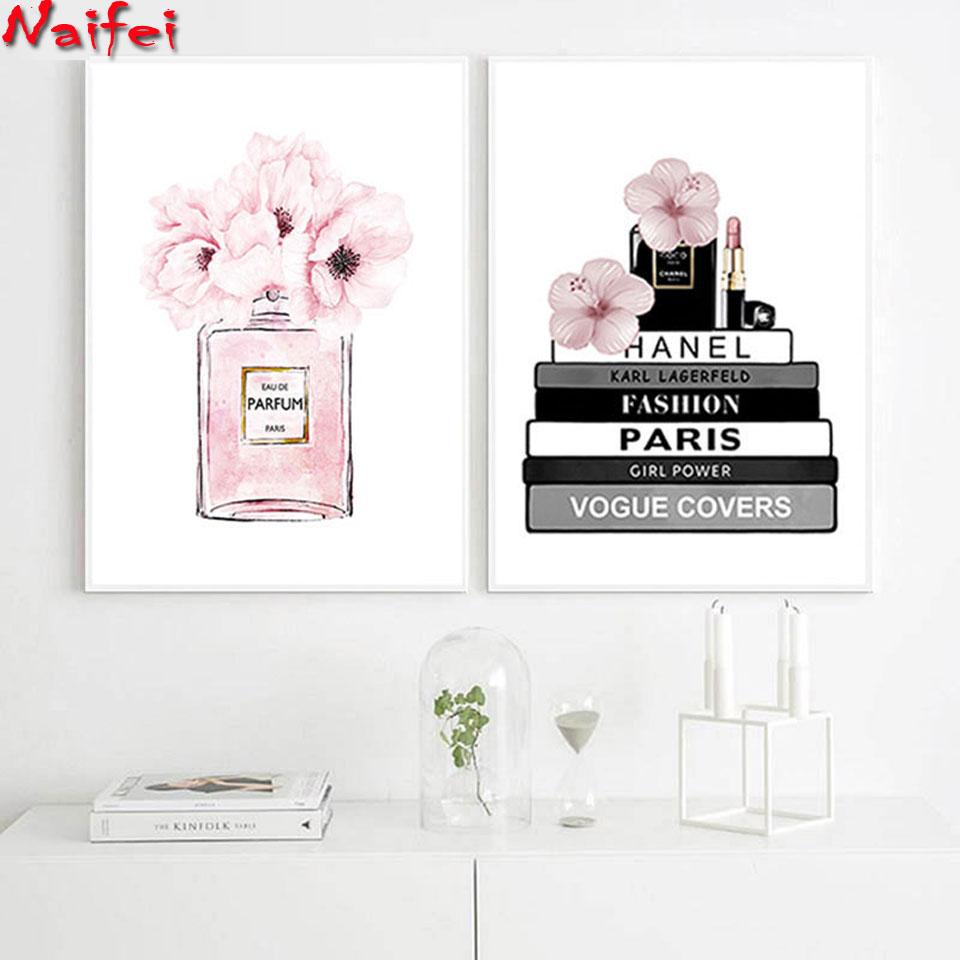 Bottiglia di profumo di fiori  - Resin Art Book recensione e prezzo