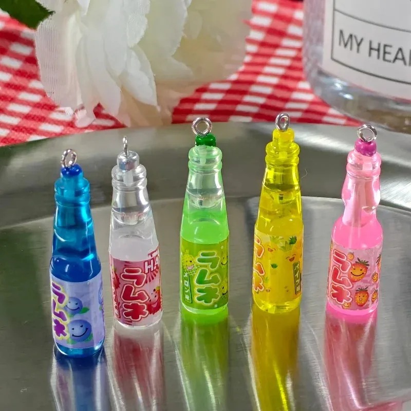 10 Pezzi Ciondoli in Resina a  - Resin Art Handmade recensione e prezzo