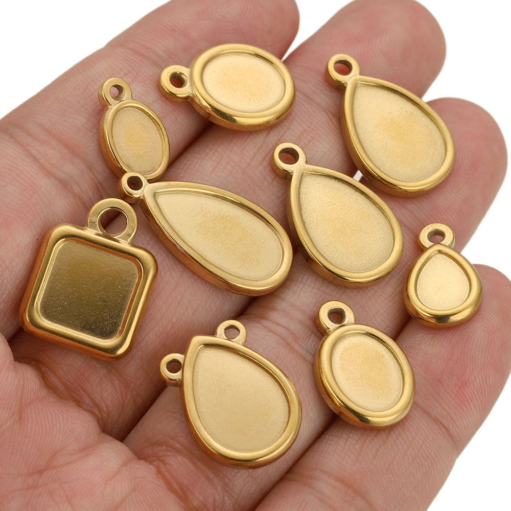 5 Pezzi Base per Ciondoli in A - Resin Art Handmade recensione e prezzo