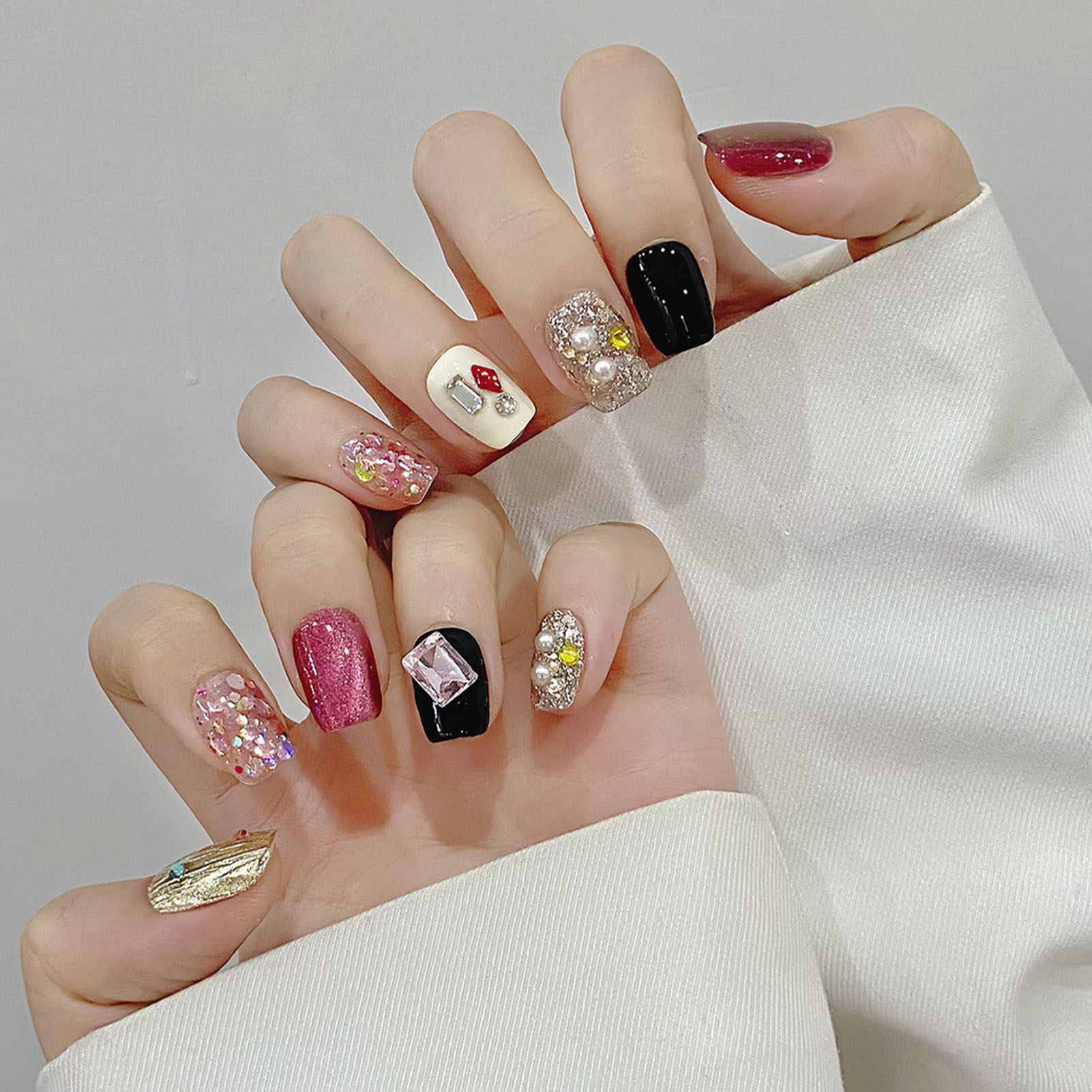 Stampa fatta a mano sulle ungh - Resin Art Glitter recensione e prezzo