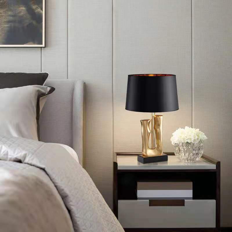 Lampada da Tavolo in Metallo d - Resin Art Floor Design recensione e prezzo